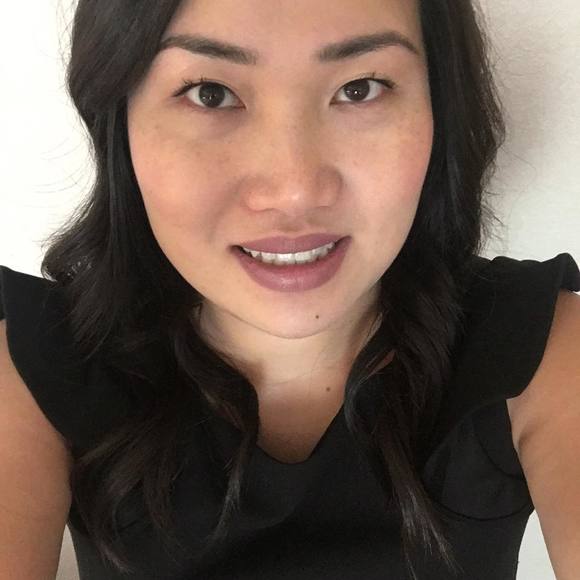 Meet your Posher, Sandy - Picture 1 of 1